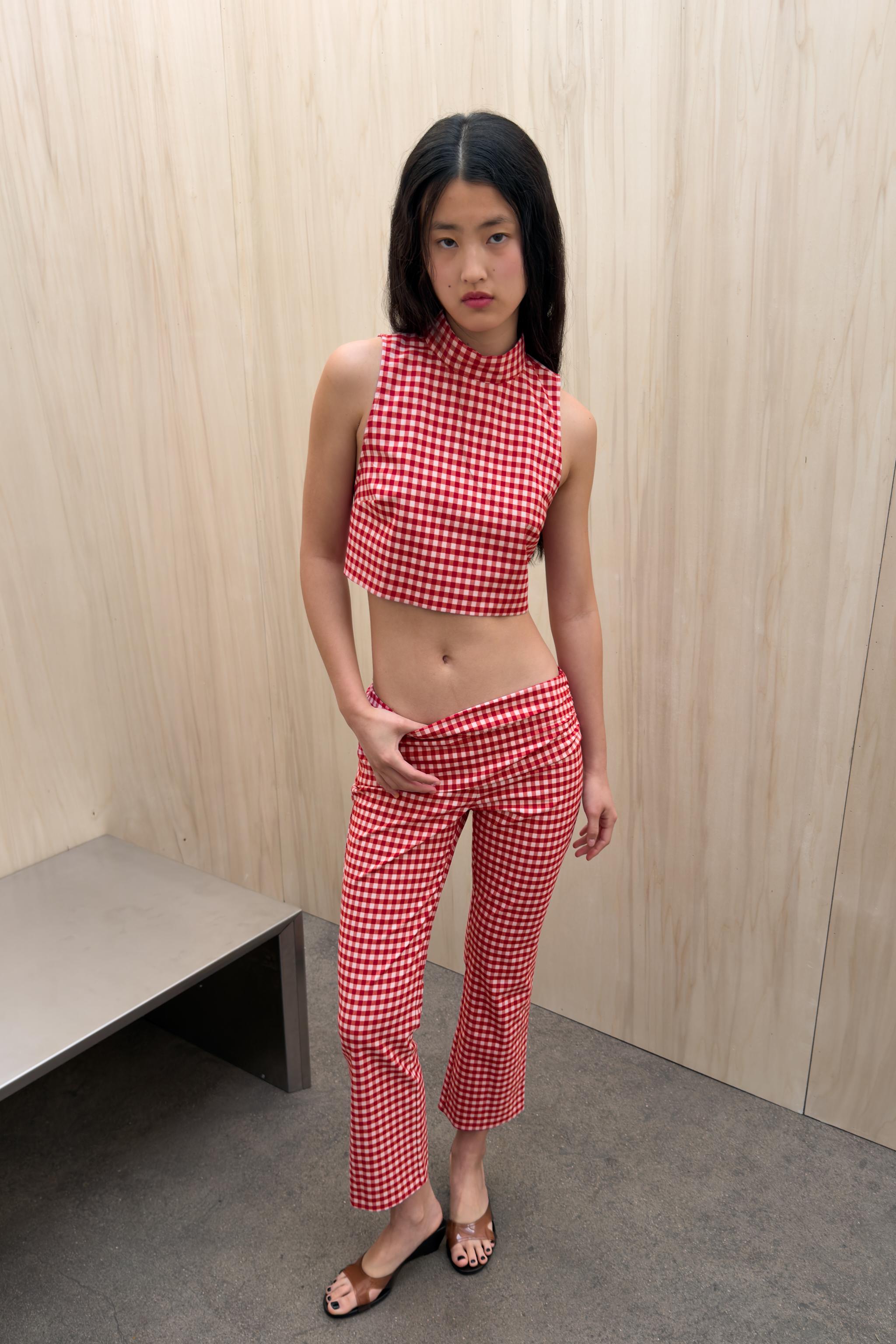 PANTALON CAPRI À CARREAUX VICHY